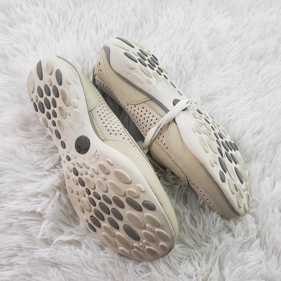 Merell Biege Slip On Tennis Shoe Sizs 9.5 - Picture 7 of 13